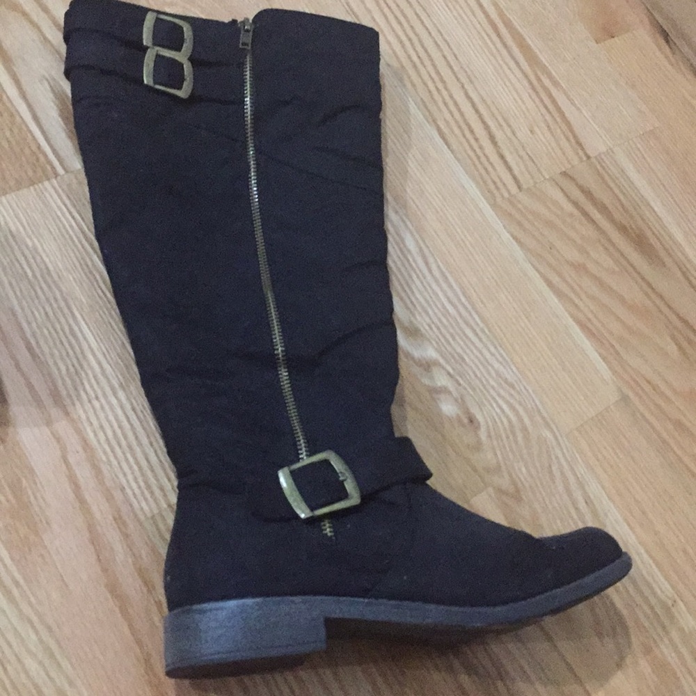 Black tall boots